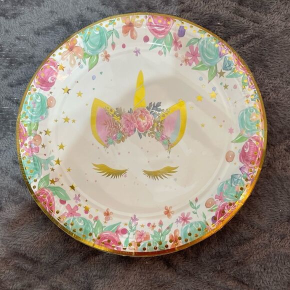 Unicorn Party Decorations set of 81 NWT - Picture 5 of 15